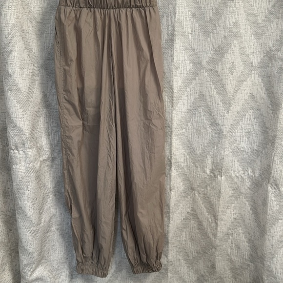 ZARA jumpsuit stretch adjustable straps top with silky moda pants w/ pockets - Picture 6 of 7